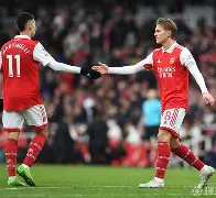 意大利球员成功转会英超联赛，期待在新环境中获得成功的简单介绍